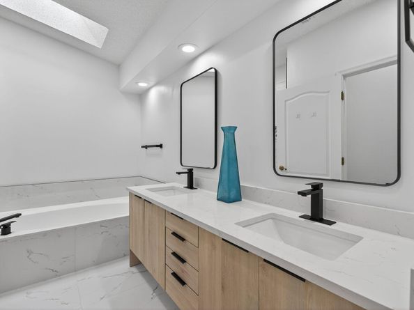 76 Via Del Corso, Palm Beach Gardens FL 33418