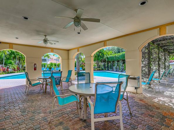 76 Via Del Corso, Palm Beach Gardens FL 33418