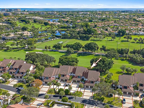 16648 Traders Crossing N 106, Jupiter FL 33477