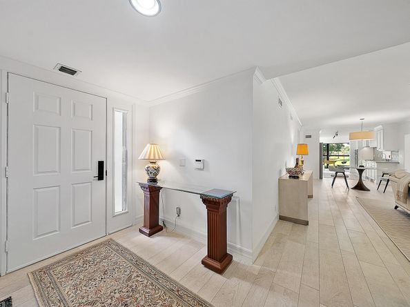 16648 Traders Crossing N 106, Jupiter FL 33477