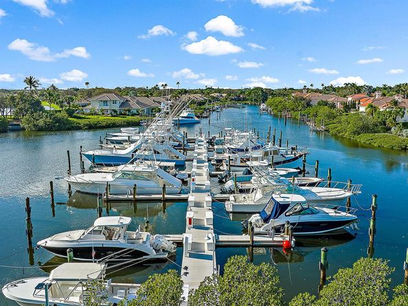 16648 Traders Crossing N 106, Jupiter FL 33477