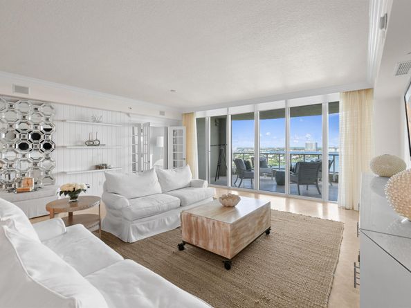 5050 N Ocean Drive 1203, Singer Island FL 33404