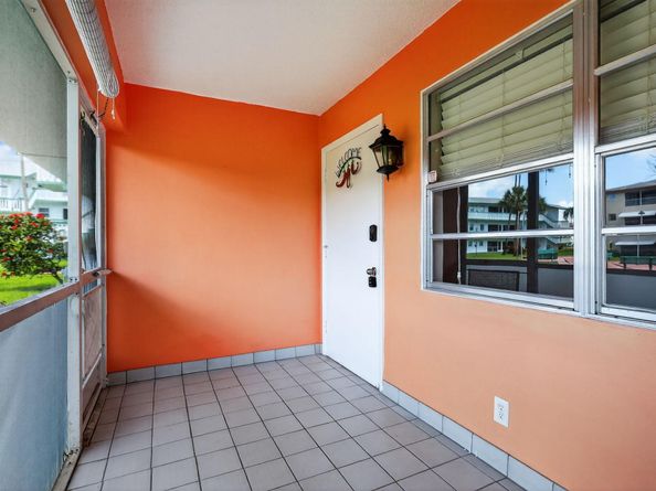 5300 Washington Street J116, Hollywood FL 33021