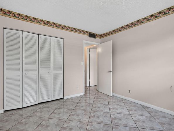 5300 Washington Street J116, Hollywood FL 33021