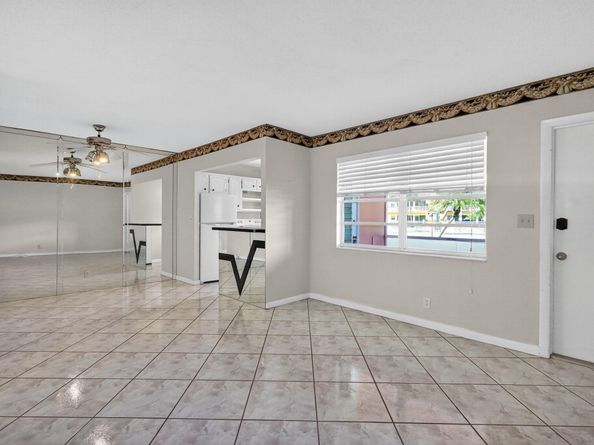 5300 Washington Street J116, Hollywood FL 33021