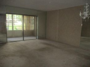 3940 NW 42nd Ave 113, Lauderdale Lakes FL 33319