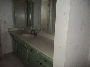 3940 NW 42nd Ave 113, Lauderdale Lakes FL 33319