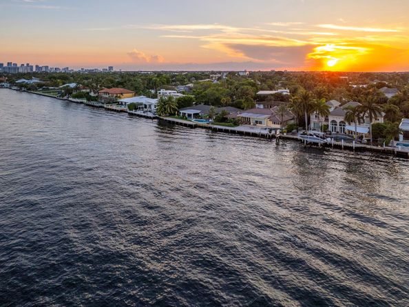 3005 NE 19th St, Fort Lauderdale FL 33305