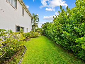 7888 NW 112th Way, Parkland FL 33076