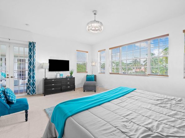 7888 NW 112th Way, Parkland FL 33076