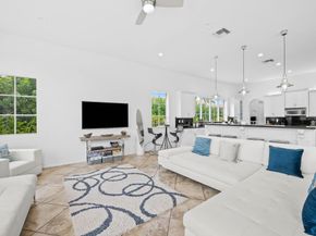 7888 NW 112th Way, Parkland FL 33076