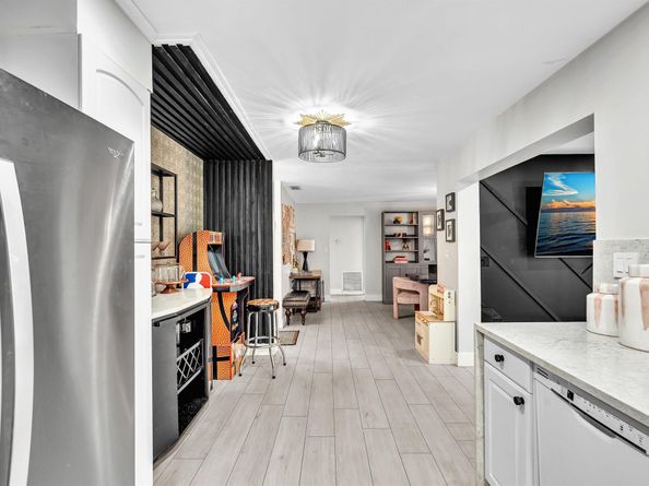 8173 NW 66th Ter, Tamarac FL 33321