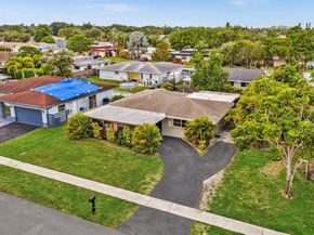 8173 NW 66th Ter, Tamarac FL 33321