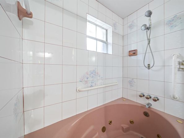 5720 Flagler St, Hollywood FL 33023