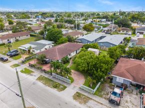 5720 Flagler St, Hollywood FL 33023