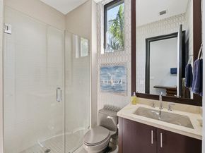 720 Isle Of Palms Dr, Fort Lauderdale FL 33301