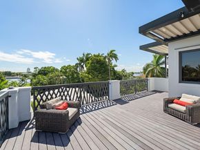 720 Isle Of Palms Dr, Fort Lauderdale FL 33301