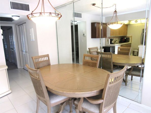 2103 Lucaya Bnd J2, Coconut Creek FL 33066