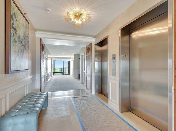 3322 Casseekey Island Road 502, Jupiter FL 33477