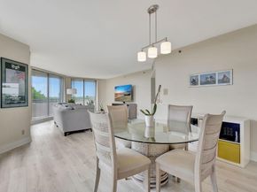 3322 Casseekey Island Road 502, Jupiter FL 33477