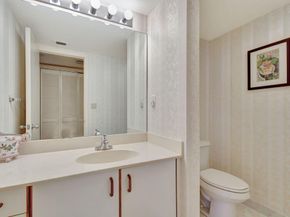 3322 Casseekey Island Road 502, Jupiter FL 33477