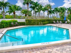 3322 Casseekey Island Road 502, Jupiter FL 33477