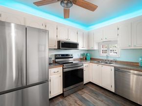311 S Hollybrook Dr 104, Pembroke Pines FL 33025