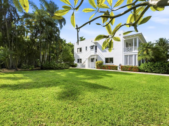 220 Atlantic Avenue 1, Palm Beach FL 33480