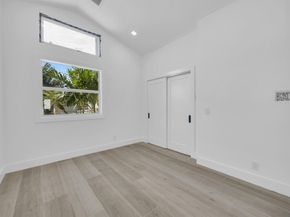 13878 Palm Grove Place, Palm Beach Gardens FL 33418