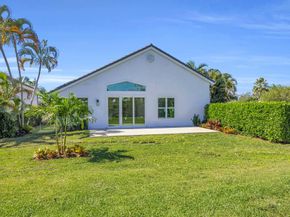 13878 Palm Grove Place, Palm Beach Gardens FL 33418