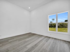 13878 Palm Grove Place, Palm Beach Gardens FL 33418