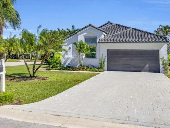 13878 Palm Grove Place, Palm Beach Gardens FL 33418