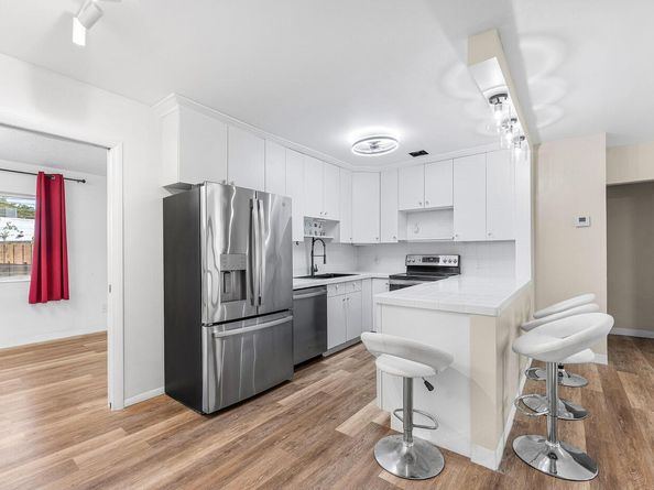 4780 NE 8th Terrace, Oakland Park FL 33334