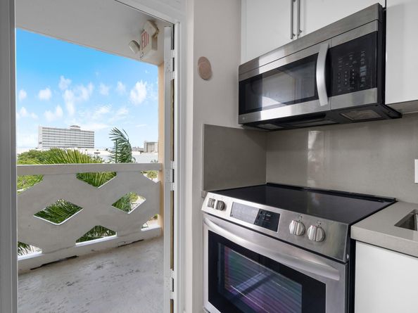 2400 NE 9th St 501, Fort Lauderdale FL 33304