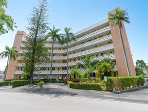 2400 NE 9th St 501, Fort Lauderdale FL 33304