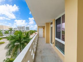 2400 NE 9th St 501, Fort Lauderdale FL 33304