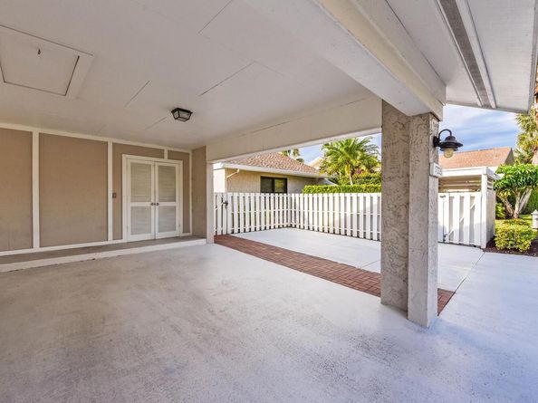 17225 Fownes Crescent, Jupiter FL 33477