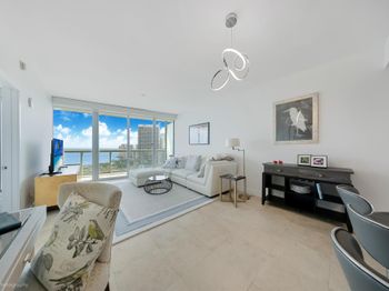 888 Biscayne Boulevard