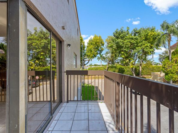 13022 SW 88 Terrace North 201, Miami FL 33186