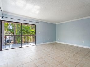 13022 SW 88 Terrace North 201, Miami FL 33186