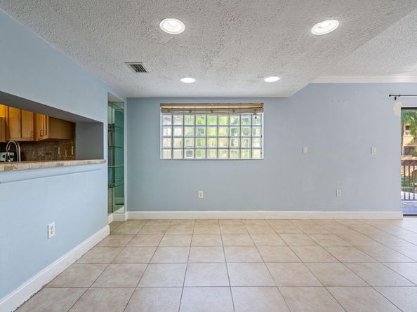 13022 SW 88 Terrace North 201, Miami FL 33186