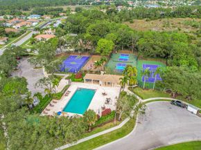 112 Laurel Way, Royal Palm Beach FL 33411