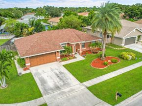 112 Laurel Way, Royal Palm Beach FL 33411