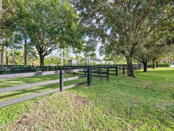 14598 Halter Road, Wellington FL 33414