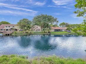 2945 Begonia Way, Cooper City FL 33026