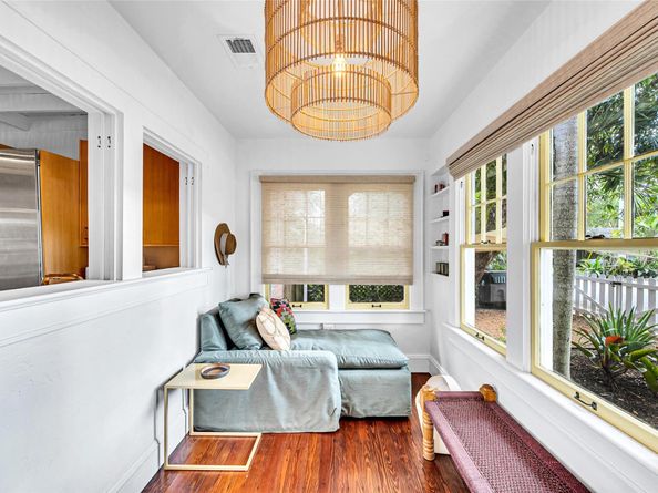 711 NE 17th Ave, Fort Lauderdale FL 33304