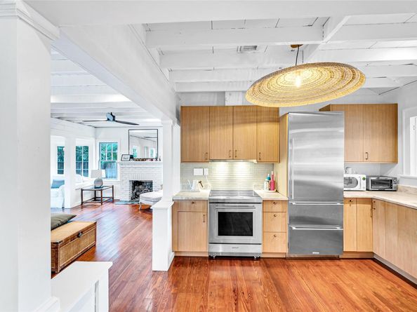 711 NE 17th Ave, Fort Lauderdale FL 33304