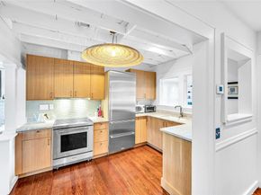 711 NE 17th Ave, Fort Lauderdale FL 33304