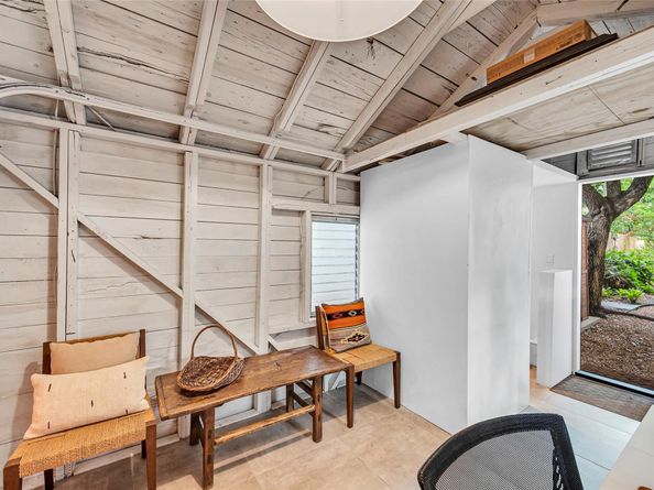 711 NE 17th Ave, Fort Lauderdale FL 33304