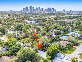 711 NE 17th Ave, Fort Lauderdale FL 33304